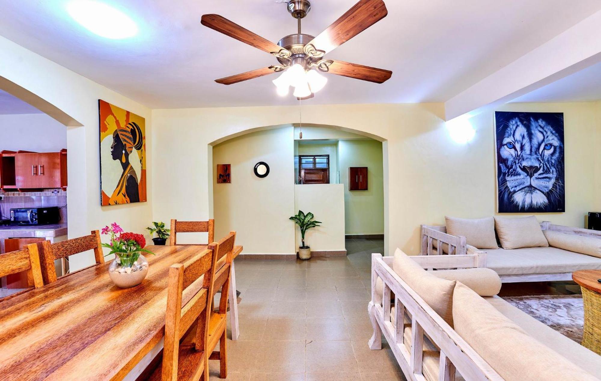 Diani Beach Gold Apartments Exteriör bild